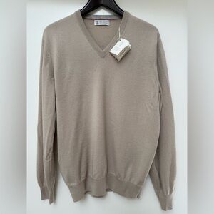 Brunello Cucinelli V-Neck Cashmere Sweater - Buff - Size 52 - NWT